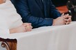 Ślub pary młodej w kościele katolickim w Polsce