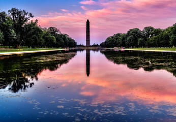 Wall Mural - Washington Monument on the Reflecting Pool in Washington, DC, USA at dawn.