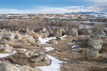 Wall Mural - Winter on the Milk River Valley at Writing on Stone Provincial Park, Alberta, Canada