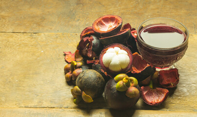 Wall Mural - Mangosteen peel juice