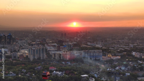 Cuadros en Lienzo View from a height to the city of Almaty