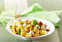 Pasta Salad With Dried Tomatoes