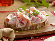 © Foodlovers - Hearty country bread with cooked ham and parsley
