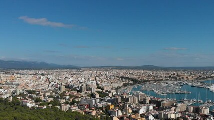 Poster - Aerial panoramic view Palma de Majorca cityscape and view to the marina with moored yachts nautical luxury vessels during sunny summer day. Balearic Islands, Espana. Spain