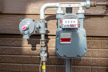 Residential Gas Meter And Pressure Regulator