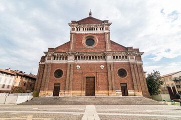 Wall Mural - Facade of the Pavia Cathedral, Lombardy, Italy