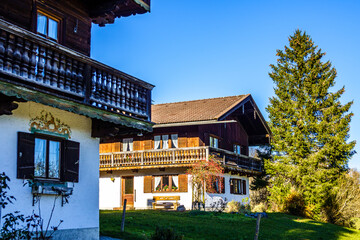 Wall Mural - typical bavarian farmhouse near the alps