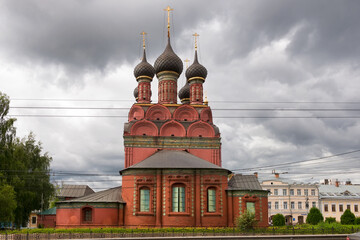 Wall Mural - Church of the Epiphany, Yaroslavl. Gold ring of Russia