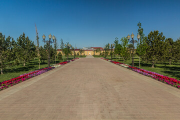 Canvas Print - Park in the center of Samarkand, Uzbekistan