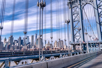 Canvas Print - manhattan bridge and new york city skyline