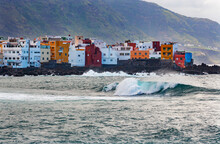 Spain, Province Of Santa Cruz De Tenerife, Puerto De La Cruz, Coastal City Houses