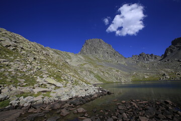 With its unique nature, smoky mountains and ponds, the Vercenik plateau has an altitude of 2618 meters. Rize , 