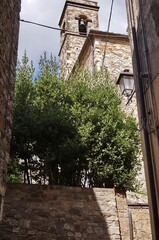 Wall Mural - Glimpse of the ancient medieval village of Montefioralle, Tuscany, Italy