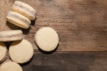 alfajores of cornstarch and dulce de leche, traditional of Argentine gastronomy