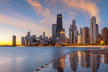 Fototapete - Chicago Skyline in Lake Michigan
