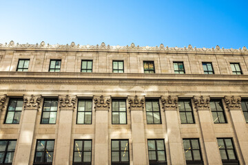 Canvas Print - Post office in the city 