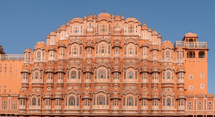 Wall Mural - the facade of hawa mahal palace in jaipur