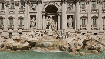 Wall Mural - Trevi Fountain in Rome, Italy, Baroque style city landmark from 1762