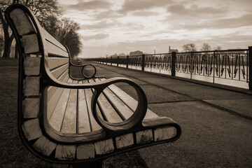 Poster - Old wooden bench.