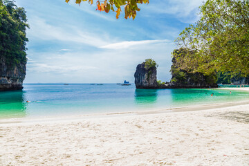 Wall Mural - Tropical beach at Koh Hong island, Thailand