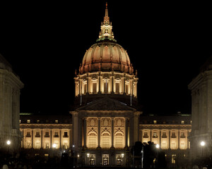 Wall Mural - San Francisco City Hall Lit in Gold, in Celebration of New Year 2021