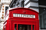 Fototapeta Londyn - Old red telephone box