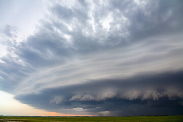 Wall Mural - supercell thunderstorm with ominous storm clouds and severe weather