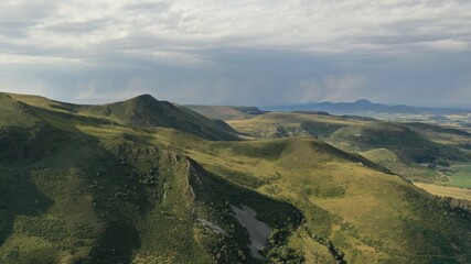 Canvas Print - Chaine des puys et puy-de-Sancy en Auvergne