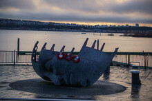 Merchant Seafarers' War Memorial, Statue, Cardiff Bay, Wales, UK, December 2018, Sunset