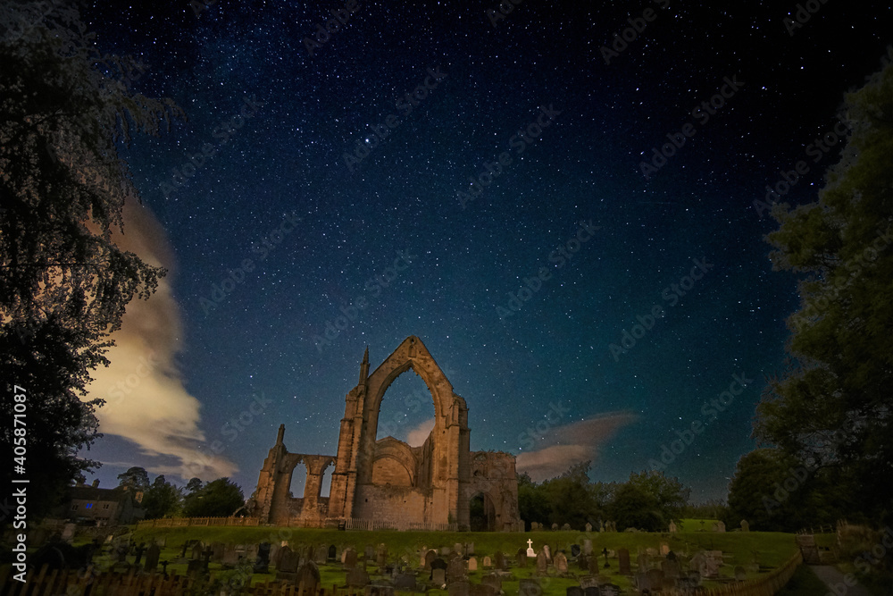 Bolton Abbey Against Sky At Night - obrazy, fototapety, plakaty 