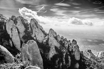 Monserrat. Rutas por la montaña. Paisajes y vistas de Cataluña 