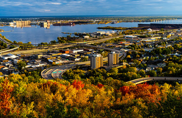 Wall Mural - PHOTOS OF ST LOUIS BAY IN DULUTH MINNESOTA SHOT FROM SKYLINE TRAIL INCLUDES FALL  COLORS