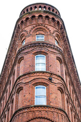 Canvas Print - Red brick building