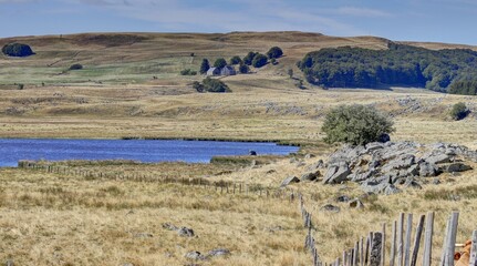 pont sur le plateau de l'Aubrac