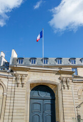 Poster - Entrée de l'Hôtel de Matignon, résidence du Premier ministre à Paris