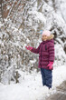 © Evgenia Tiplyashina - A child girl on a walk in a winter park