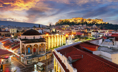 Poster - Panoramic view over the old town of Athens and the Parthenon Temple of the Acropolis during sunrise