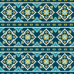 Wall Mural - Portuguese tile pattern vector border seamless with green ceramic ornament. Vintage motif texture. Spanish azulejos, mexican talavera, italian majolica. Mosaic background for wall or floor.