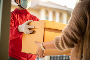 Delivery service for customers during detention during Covid-19.