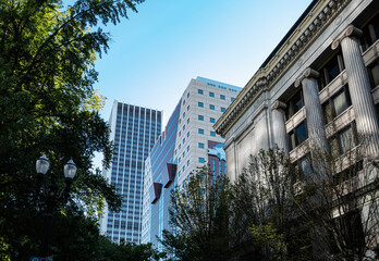 Towering buildings, architecture in downtown Portland, Oregon (PDX) right by the courthouse