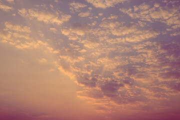 Wall Mural - Beautiful vanilla sky with cloud before sunset
