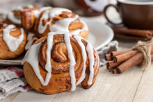 Baked Cinnamon Roll With White Icing