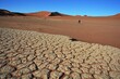 Wüstenlandschaft auf dem Weg ins Hidden Vlei im Namib-Naukluft Nationalpark. 