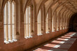 canvas print picture - Gang im Kloster mit Runden Fenstern und Schatten durch das Sonnenlicht