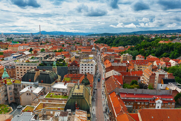 Fototapete - bird's-eye view of Zagreb, Croatia.