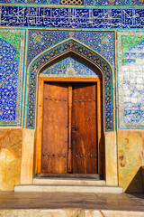 Poster - Vertical shot of a historical door in Shahrisabz Uzbekistan