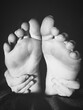 © Pascal Huot - Les pieds d'un enfant