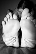 © Pascal Huot - Les pieds d'un enfant