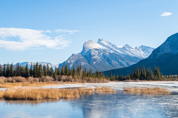 Wall Mural - Beautiful view of Vermilion Lakes, within Banff national park, Canada