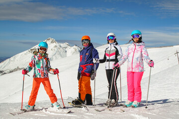 Wall Mural - family at the ski resort